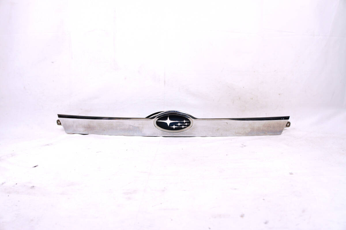 バックドアガーニッシュ GH8 前期 A型 インプレッサ外し リアガーニッシュ フィニッシャー メッキ スバル 純正 GH2 GH3 GH6 GH7 @13197s拍卖