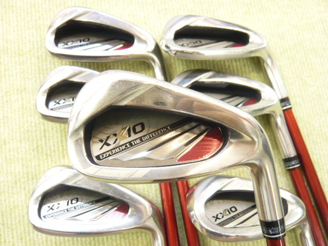 ダンロップ☆ゼクシオ イレブン レッド アイアン (2020) 7本セット (6I-PW.AW.SW) MP-1100 カーボン(R)☆XXIO 11 RED *MP@1*Q*116拍卖