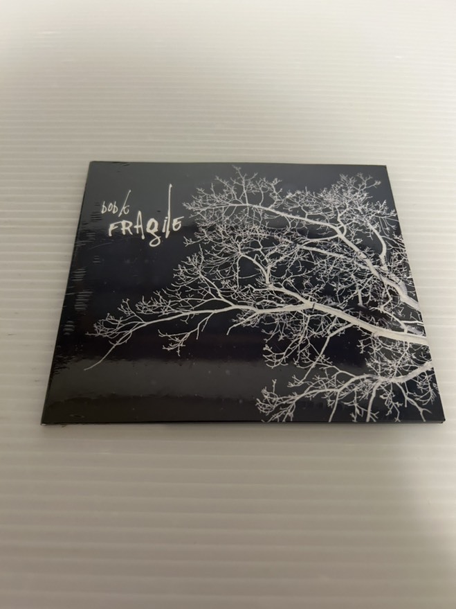 【CD】c0110 Fragile/Bob K拍卖