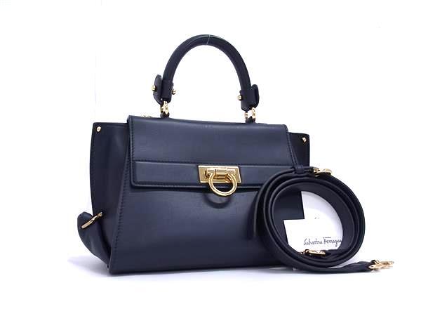 ■美品■ Salvatore Ferragamo フェラガモ FZ 21 D570 ガンチーニ レザー 2WAY ハンドバッグ ショルダー ネイビー系 FG9086拍卖