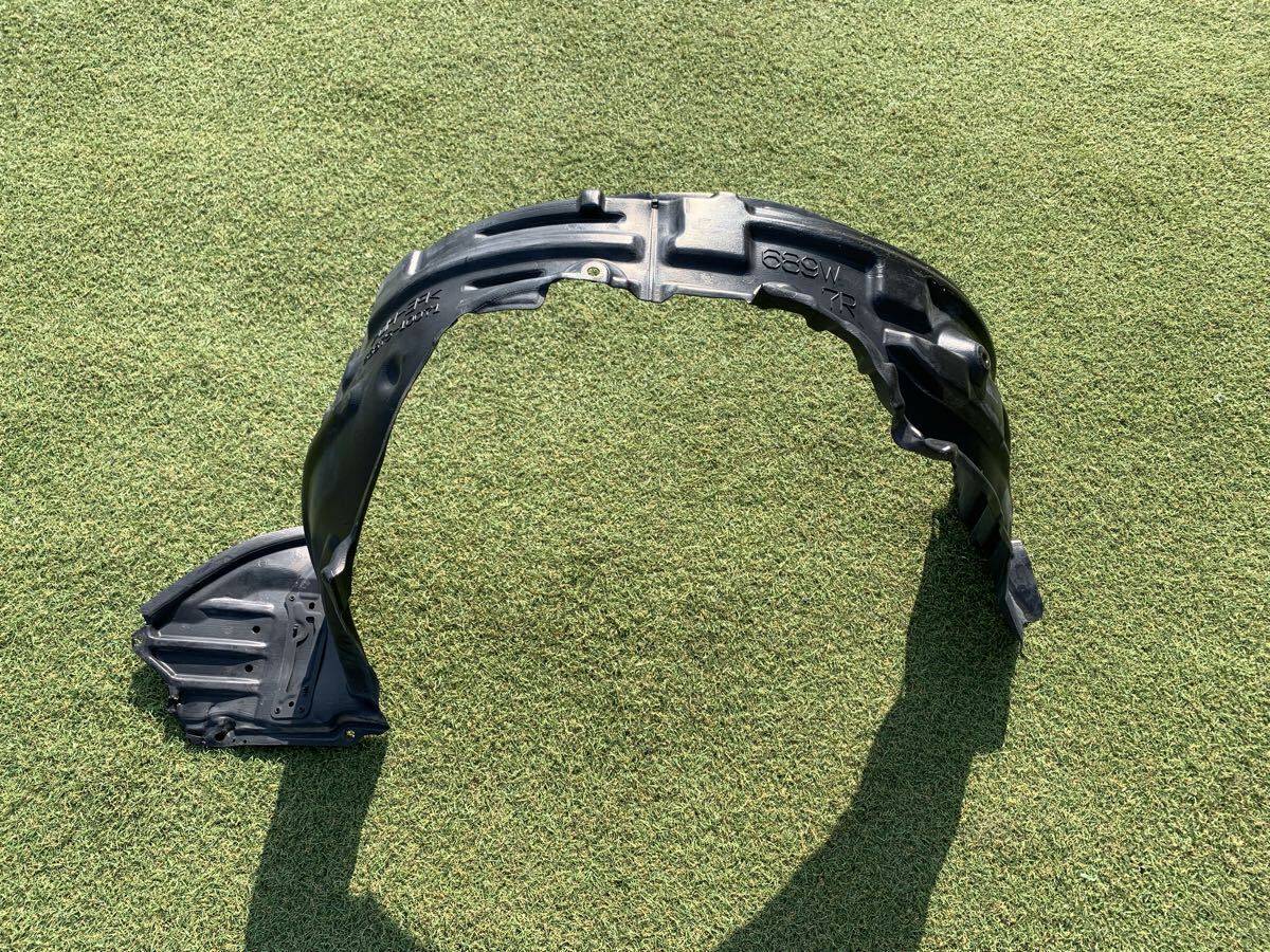 トヨタ純正 DAA-ZYX10 C-HR フロントフエンダー ライナー 『右側』のみ 53876-10072 【E7729-35】拍卖