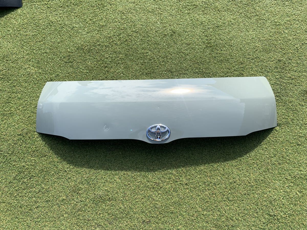 トヨタ純正 200系 ハイエース ナロー 標準 ボディ ボンネット フード パネル 6X3 アーバンカーキ 【2F7810-32】拍卖