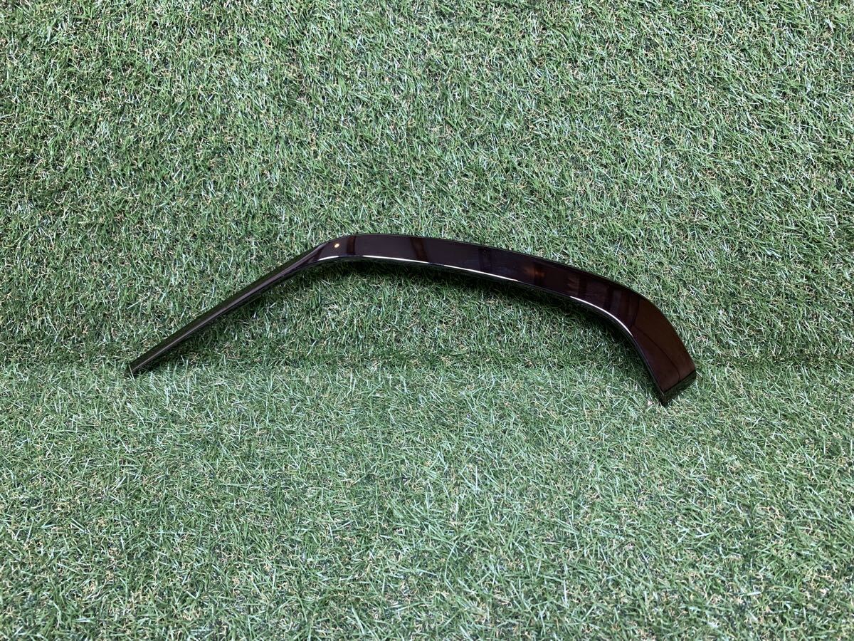 シエンタ NHP170G フロントバンパー内 メッキモール ガーニッシュ 左 52713-52170 【Bk7821-48】拍卖