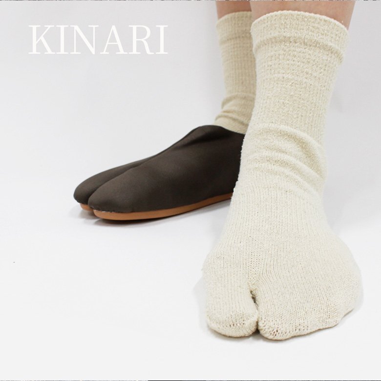 【2足セット】 キナリ 足袋型靴下 シルク 足袋 靴下 ソックス 保温性 放湿性 吸湿性 快適 疲れにくい レディース 婦人 22~24cm拍卖