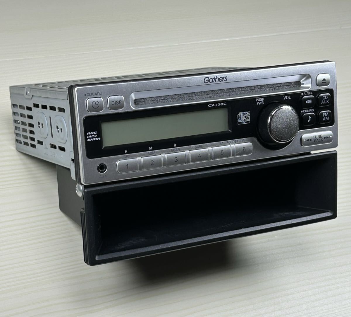 【ジャンク品扱い】ホンダ◇純正◇1DINサイズCD◇ギャザズ◇送料込み◇拍卖