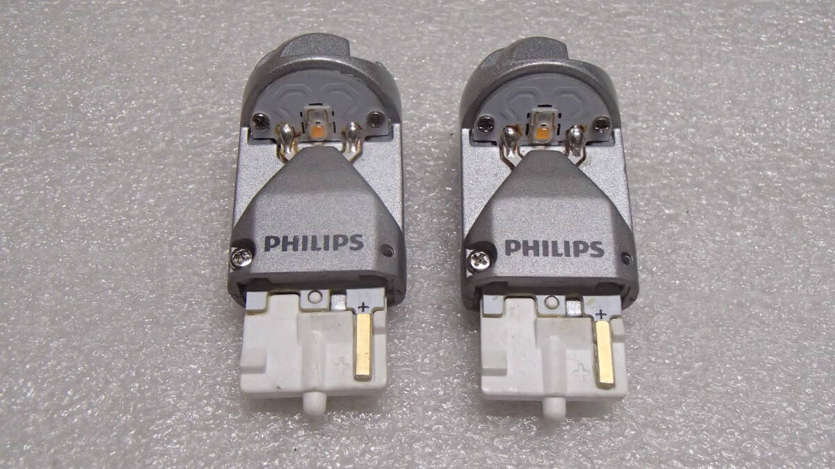 PHILIPS LEDバルブ T20 ウインカー用 2個 明るさ180ルーメン アンバー オレンジ フィリップス 16F拍卖