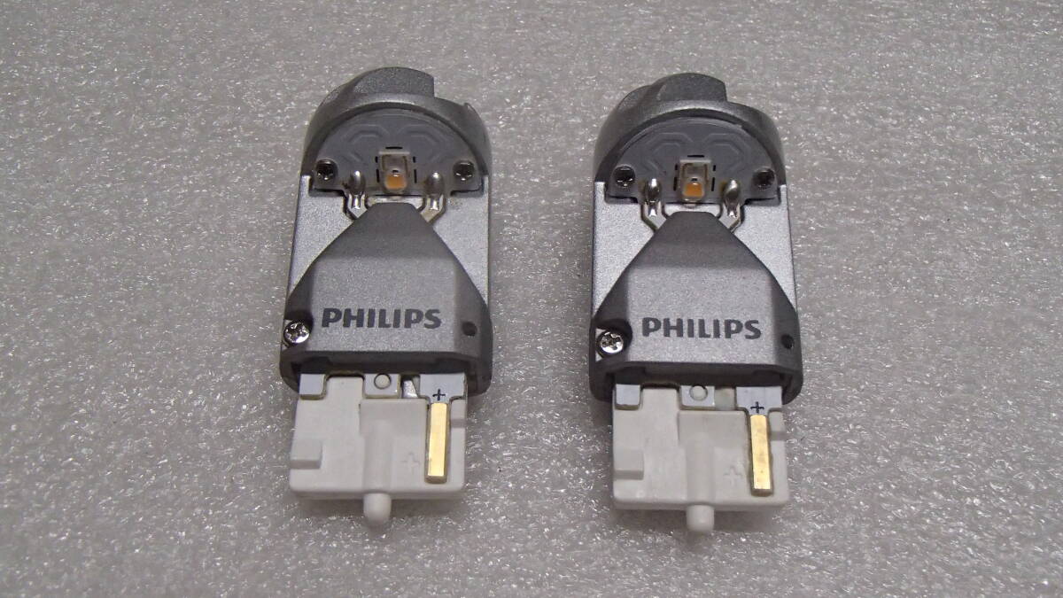 PHILIPS LEDバルブ T20 ウインカー用 2個 明るさ180ルーメン アンバー オレンジ フィリップス 16K拍卖