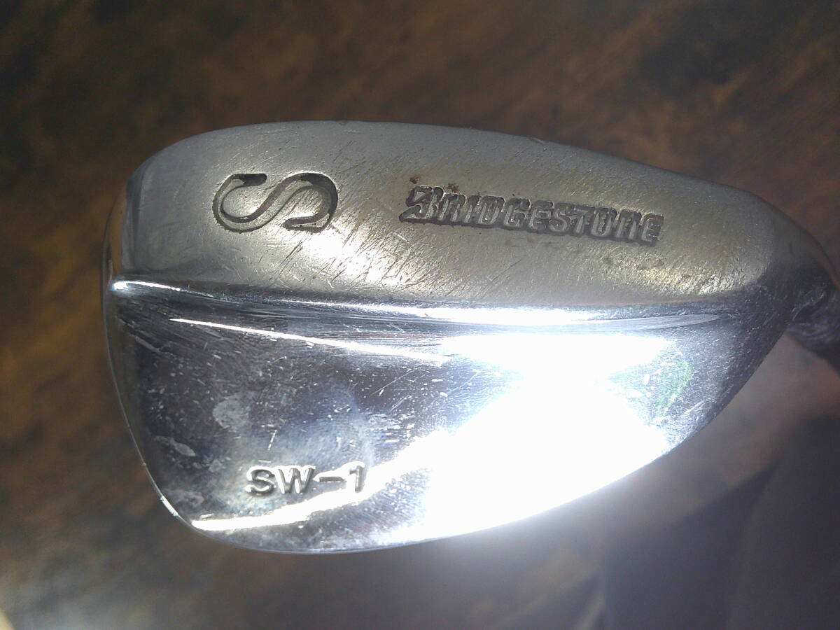 ▼②サンドウェッジ・ブリジストン「BRIDGESTONE/SW-1」/サイズ(約)91㎝ ※使用感現状品 ■140拍卖