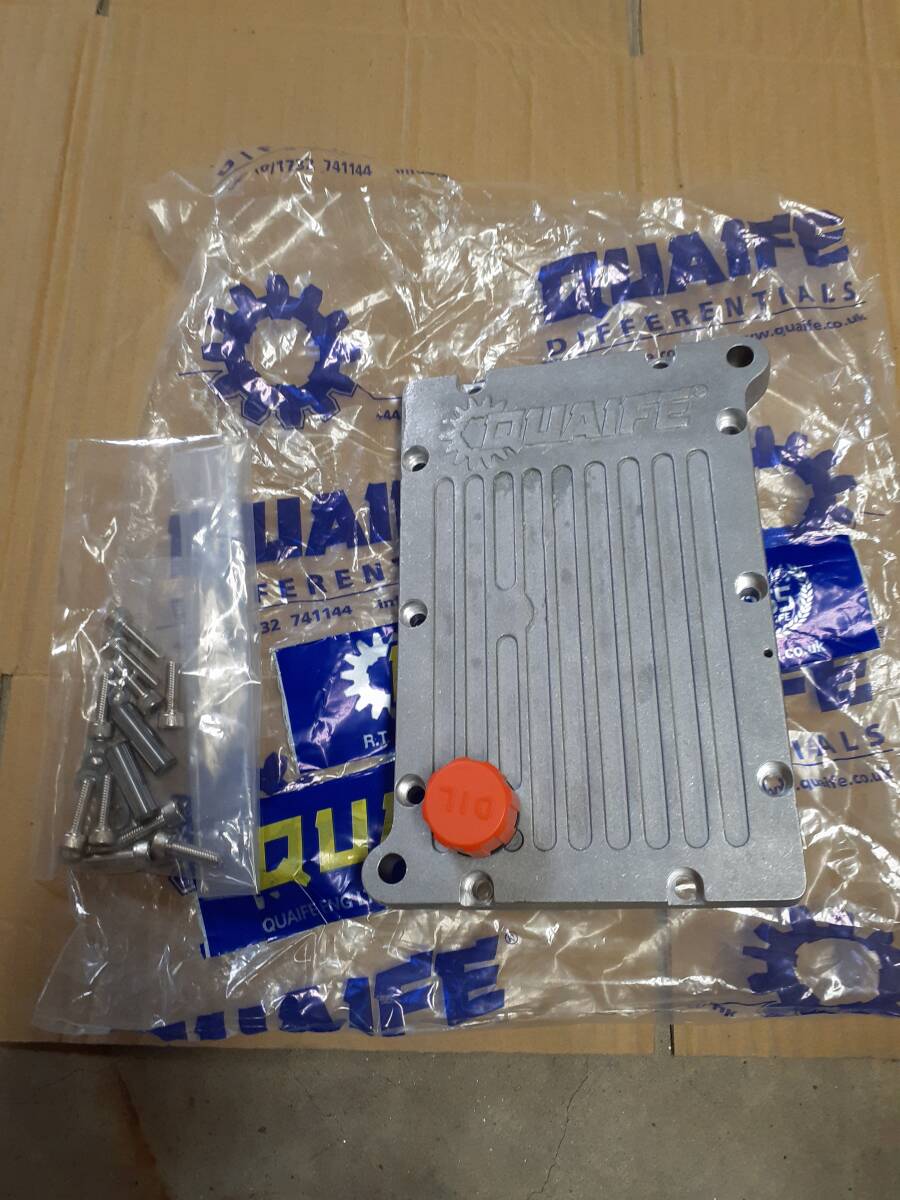 貴重 クワイフ製 5速 ミッション トップカバー ケーターハム ジネッタ G4 バーキン ウエストフィールド 拍卖