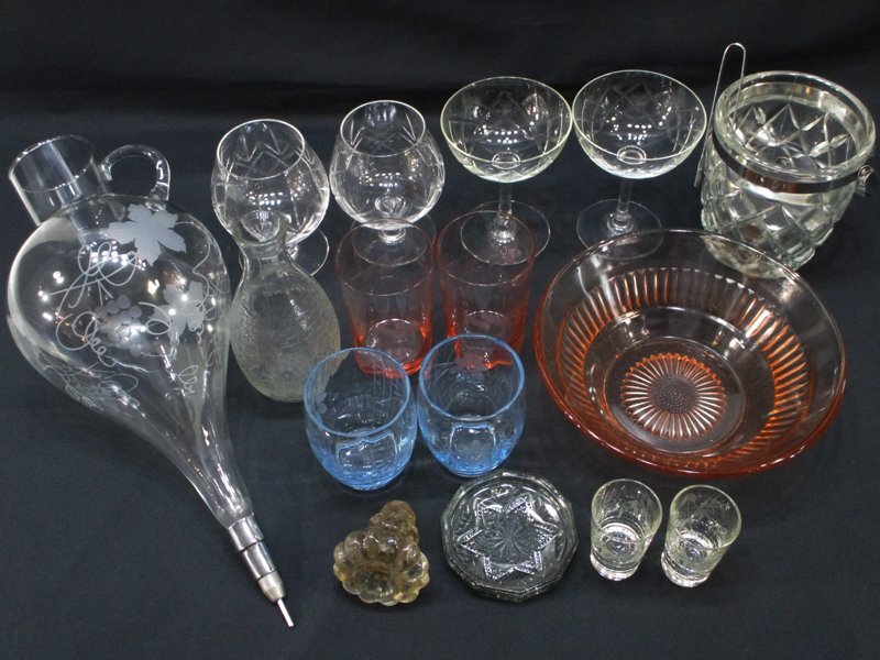 5419 レトロ ガラス まとめて/コップ 酒器 徳利 猪口 ブランデーグラス カクテルグラス ワインディスペンサー アイスペール 等 昭和レトロ拍卖