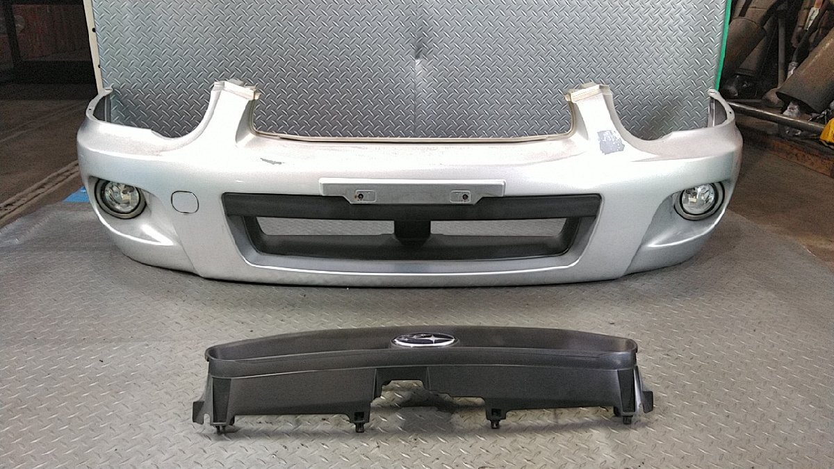 GG2 インプレッサ 純正 フロントバンパー フォグ・グリル付き 57704FE070 91121-FE150 シルバー/01G ☆個人宅発送不可☆拍卖