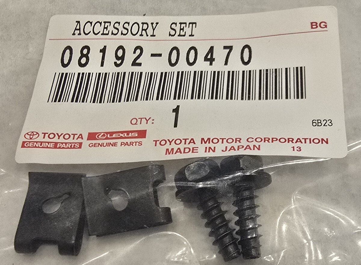 【新品未使用品】トヨタ 純正ETC車載器取付パーツ スピーカー取付 エアロ補修などに スクリュー2本 U形スピードナット2個 08912-00470 拍卖