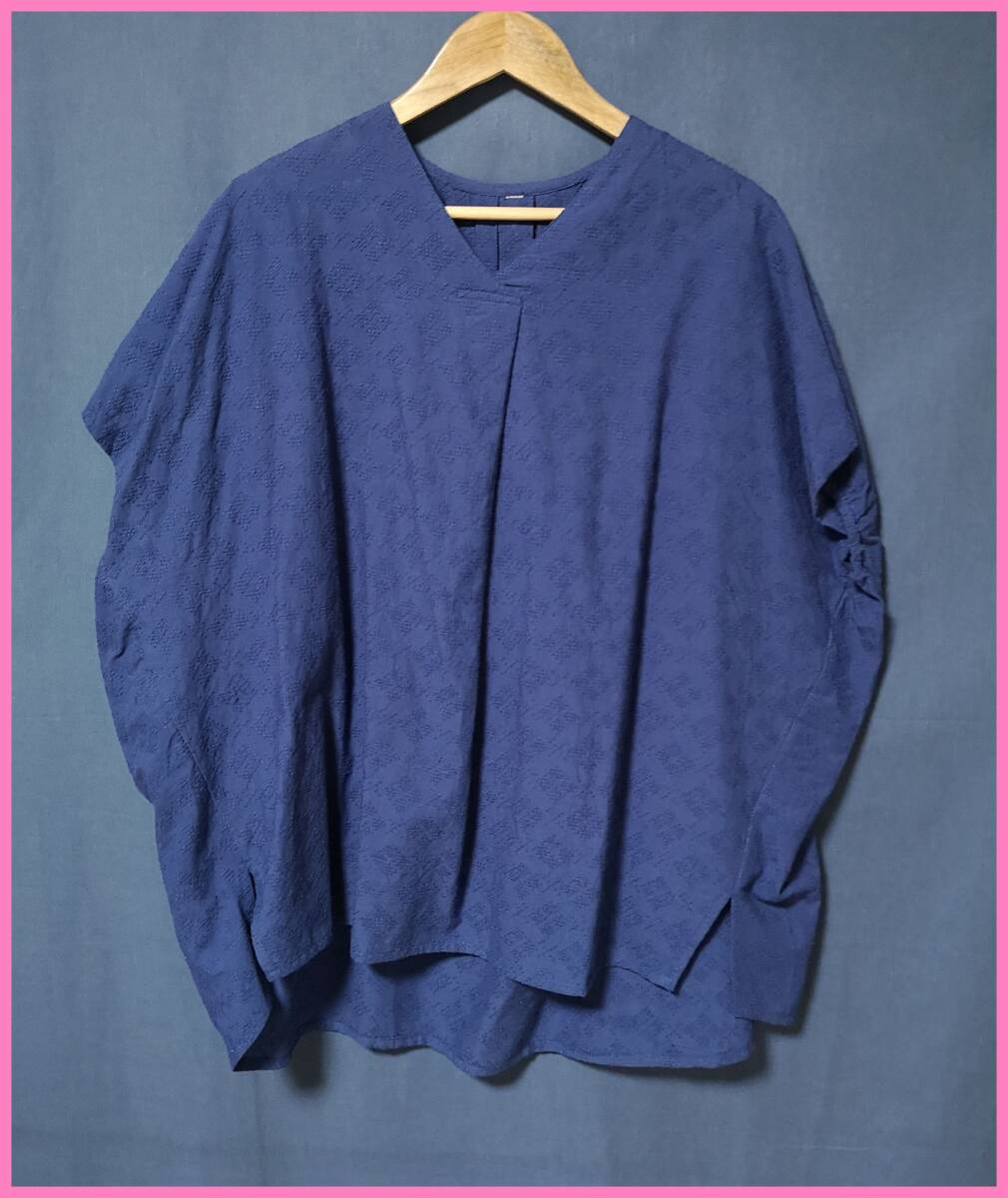 BLS‐514‐2☆春夏☆サンプル品☆送料込み☆即決☆ナチュラル系☆薄手のインド綿☆M~L☆ブラウス☆ネイビー系☆刺繍柄☆プリーツ拍卖