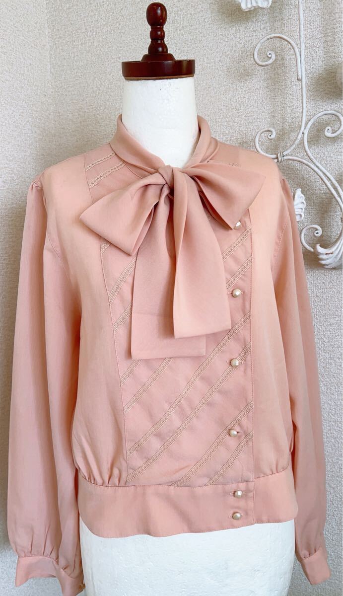 即決 LEBE 東京スタイル ボウタイリボン付きブラウス 昭和レトロ ヴィンテージ レトロガーリー 長袖 ピンク レディース オーバーブラウス拍卖