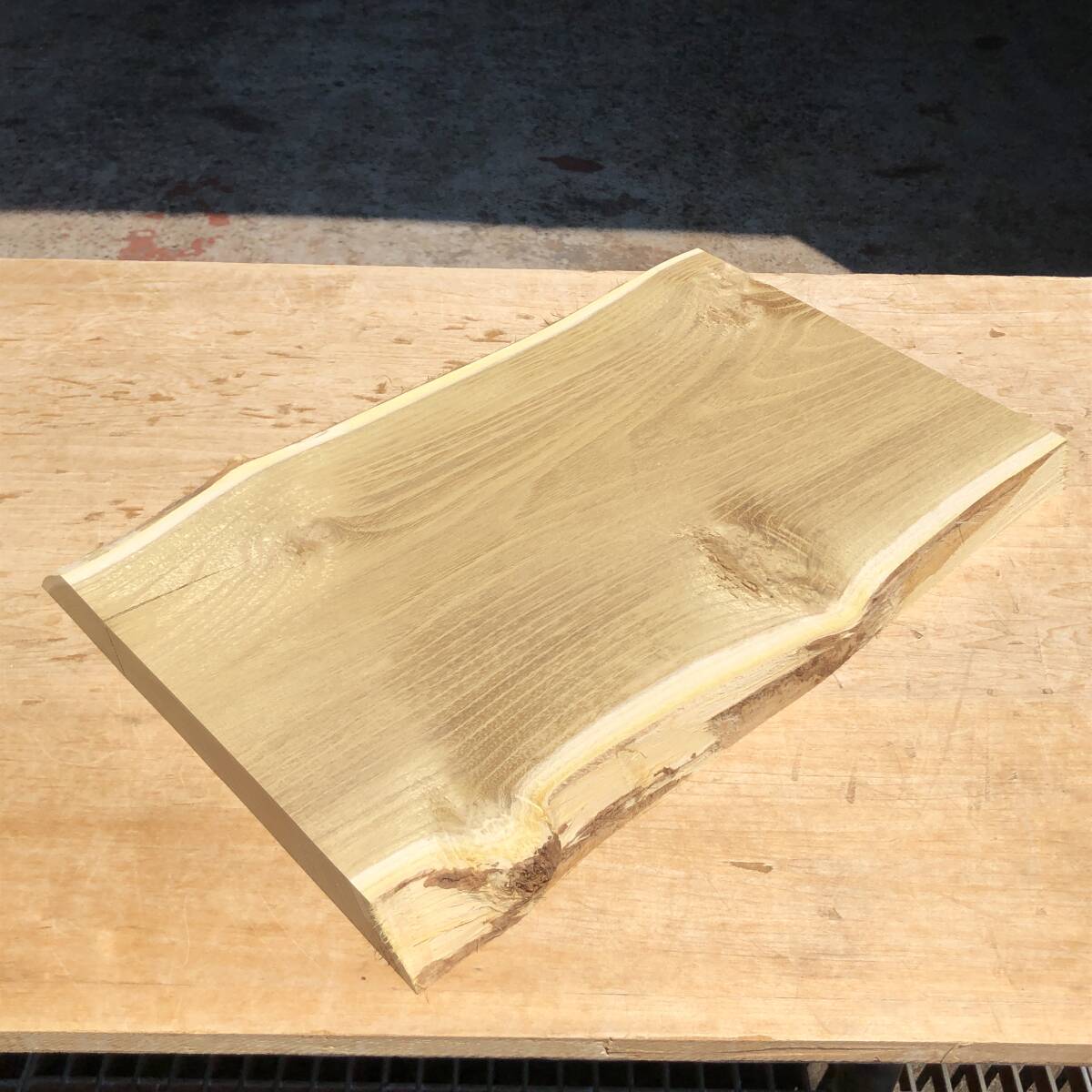 送料無料!針槐【A19I】462×297~310×30mm ハリエンジュ ニセアカシア 木工 天然木 自然素材 木材 乾燥材 無垢材《銘木すずめや》拍卖