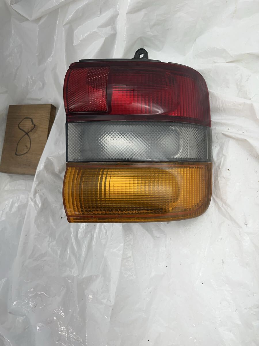 i8.9 セレナ KAJC23 純正 右 テールランプ テールライト KOITO 右側 運転席側 220-52458拍卖