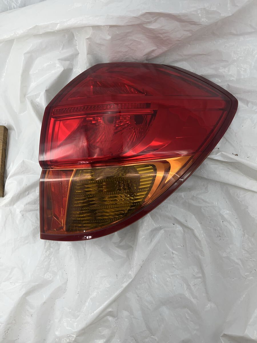 i8.13 BP5レガシィ テールランプ右 220-20792 右側運転席側 テールランプテールライト拍卖