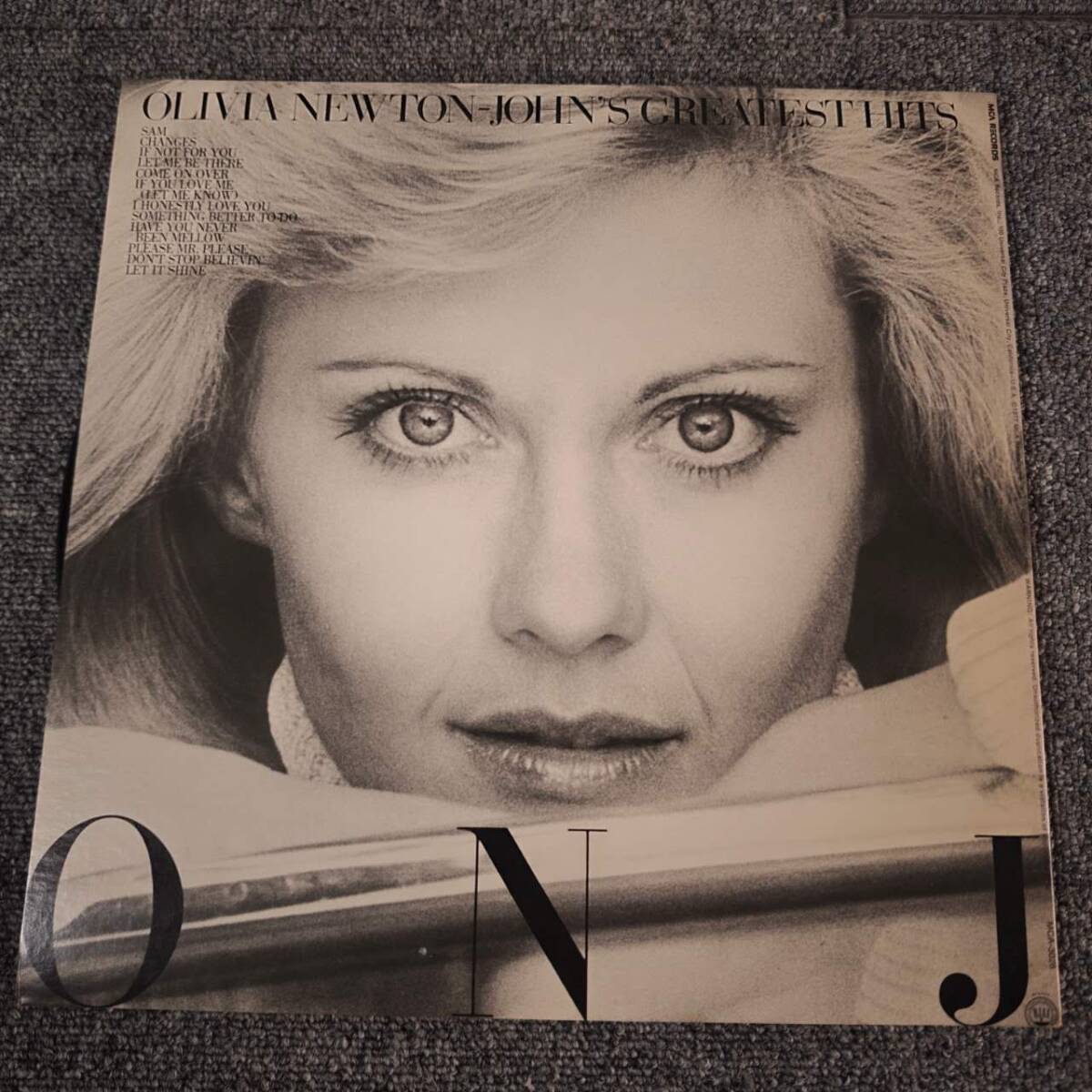 Olivia Newton-John Olivia Newton-John's Greatest Hits/LP/MCA-3028/ZW080823拍卖