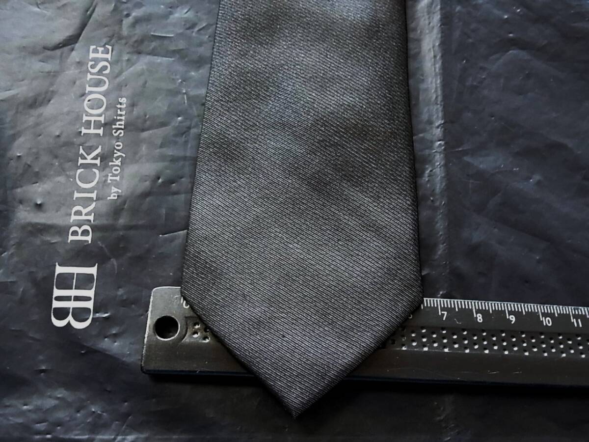 【特選】2458 美品【人気の超細ナロータイ】ブリックハウス「BRICK HOUSE」ネクタイ【 チェック 】・シルク100%■202504拍卖