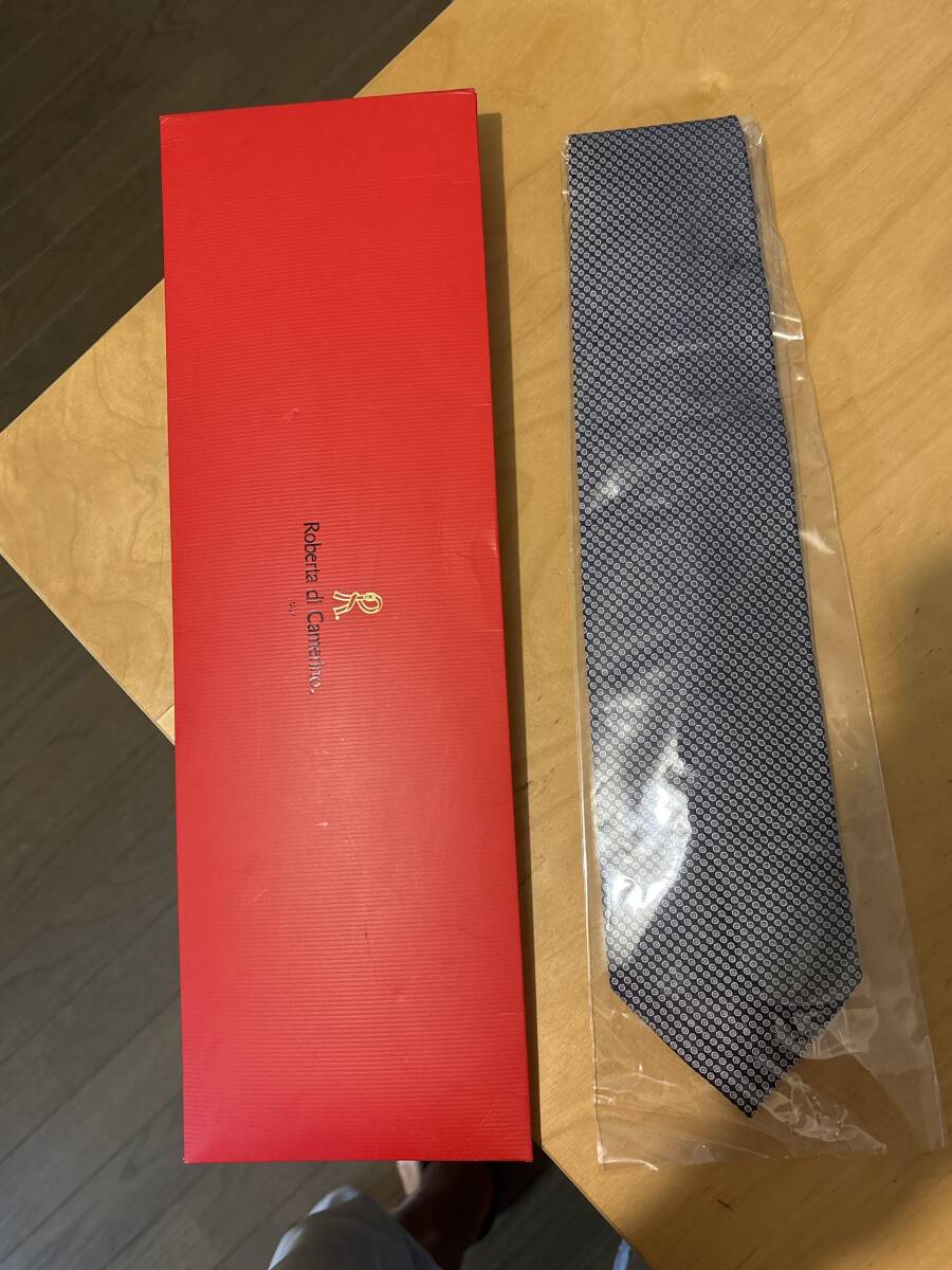 Roberta di camerinoネクタイ拍卖