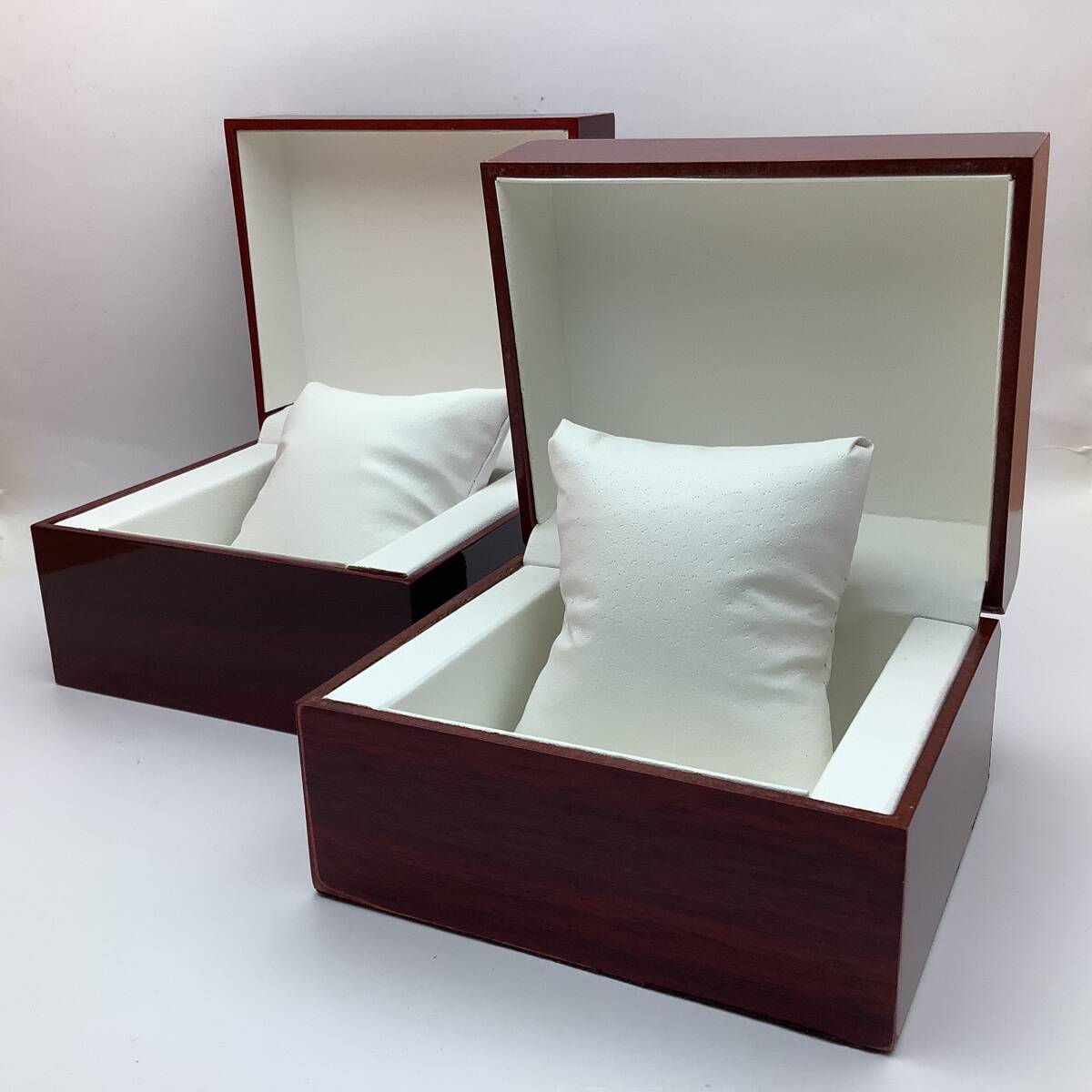 昭和レトロ 腕時計 BOX 箱 腕時計 ケース 2個セット 美品 木目調1980年代当時物 ヴィンテージ ビンテージ拍卖
