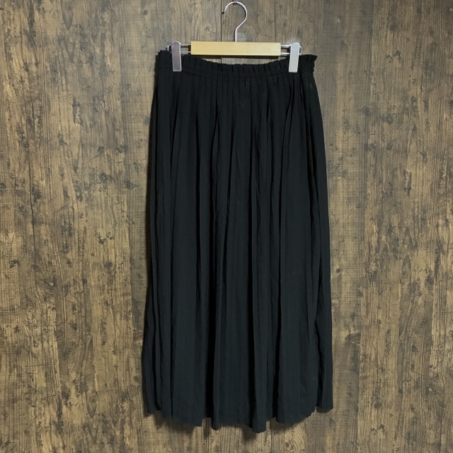 C17◇earth music & ecology | アースミュージックアンドエコロジー プリーツスカート ブラック レディース Fサイズ 中古品拍卖