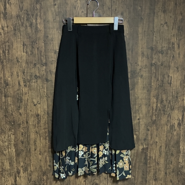 C21◇MURUA | ムルーア スカート ブラック×マルチカラー レディース Fサイズ 中古品拍卖