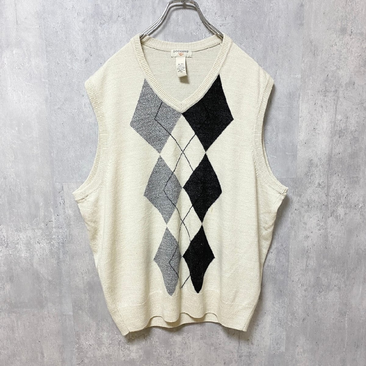 古着 used DOCKERS ドッカーズ アーガイル柄ニットベスト Vネック 白 ホワイト オーバーサイズ XLサイズ拍卖