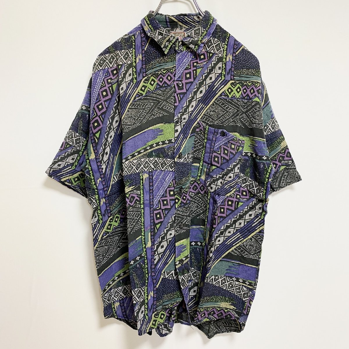 古着 used REACTOR 半袖総柄シャツ レーヨンシャツ マルチカラー 幾何学模様 レトロデザイン 個性的 Lサイズ拍卖