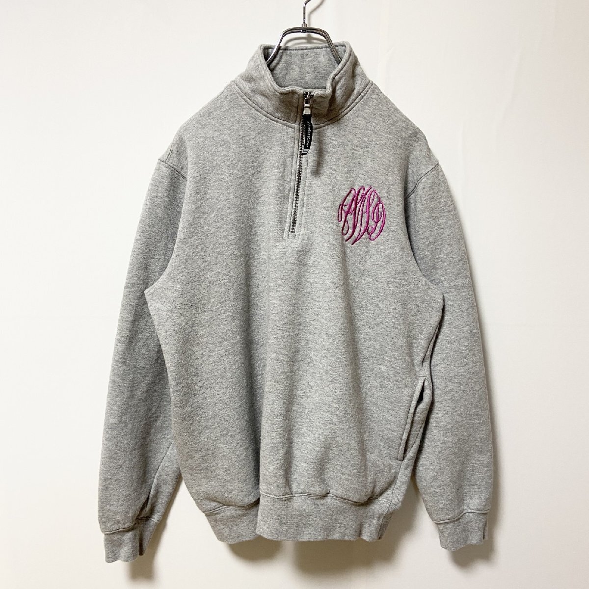 古着 used CHARLESRIVER 長袖ハーフジップスウェット トレーナー ワンポイントロゴ刺〓 グレー レトロデザイン拍卖
