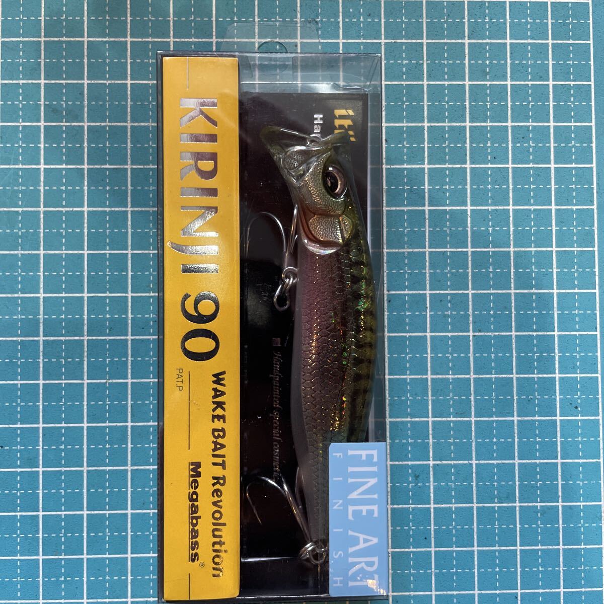 メガバス キリンジ90 新品。FAグリーンマッカラレル拍卖