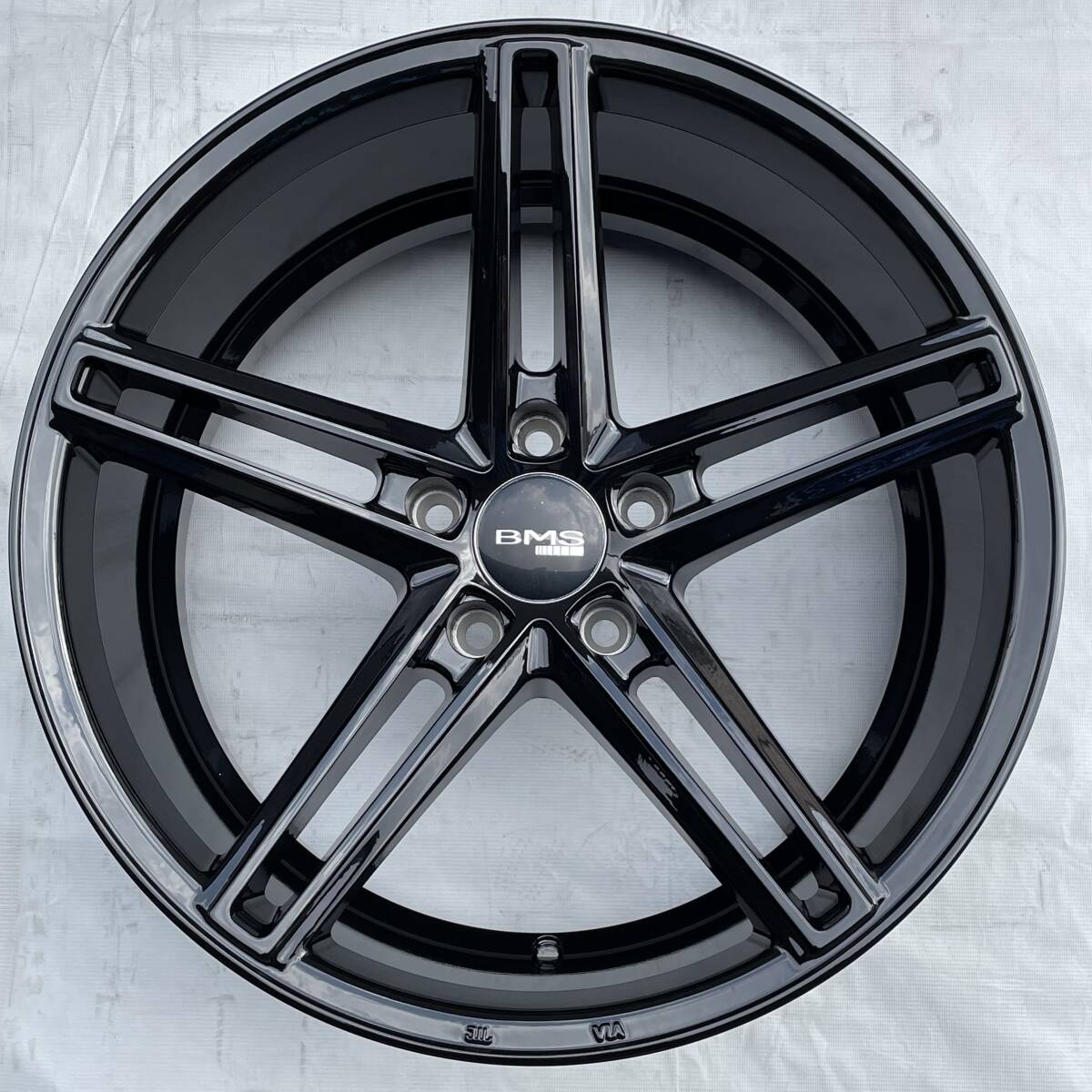 BMS C5-V2 グロスブラック 18-9.0J 5H114.3 +15 1本価格 スカイライン シルビア 180SX セフィーロ ローレル RX-8 ドリフト 01-2356-2拍卖