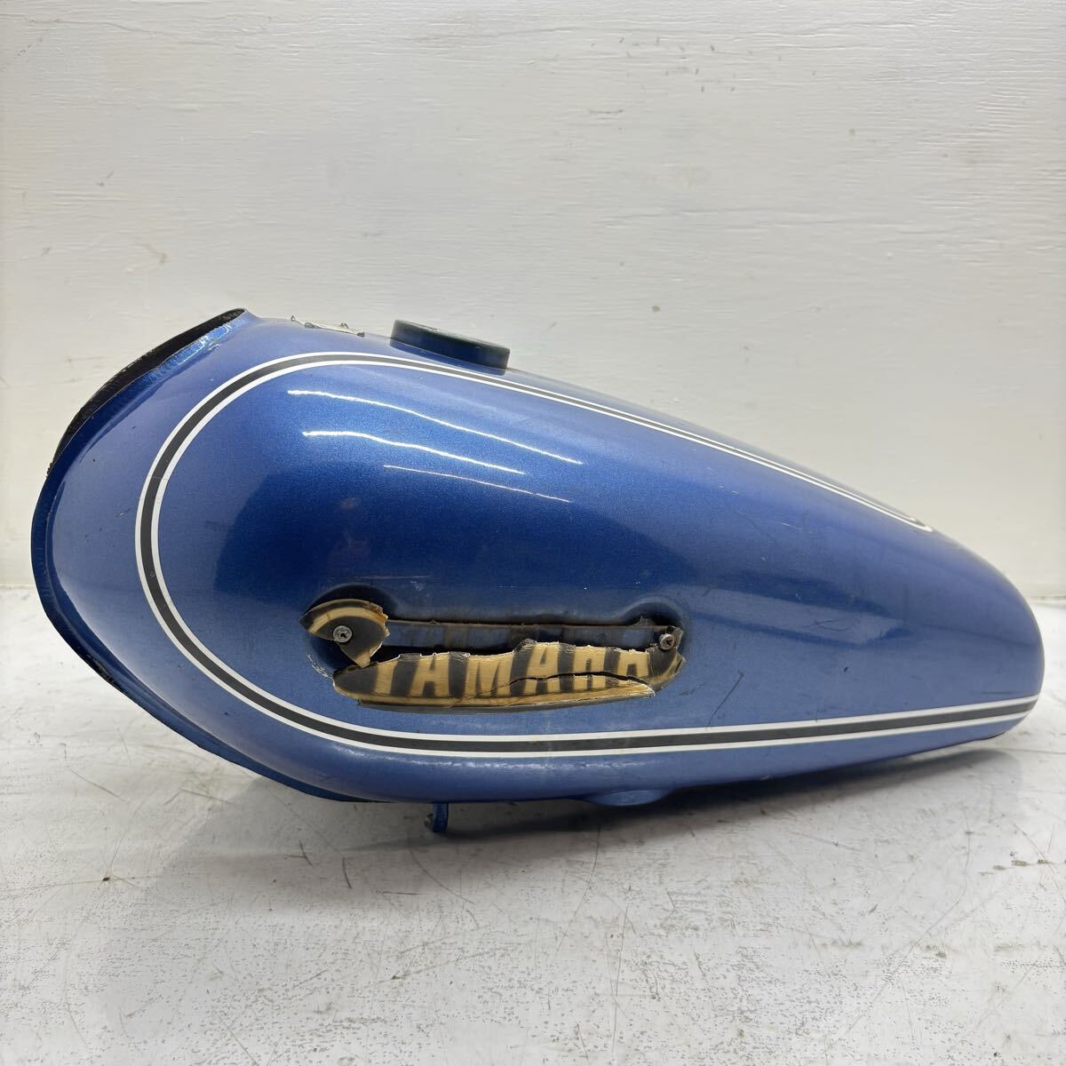 01500 ヤマハ RD125 404 タンク 純正 希少 当時物 フューエルタンク ガソリンタンク拍卖