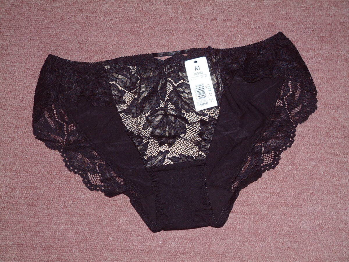 ★送料込★aimerfeel エメフィール ヒップサイドのホールがセクシー 繊細なレースがフェミニンなプレーンショーツMサイズ ブラック 192321拍卖