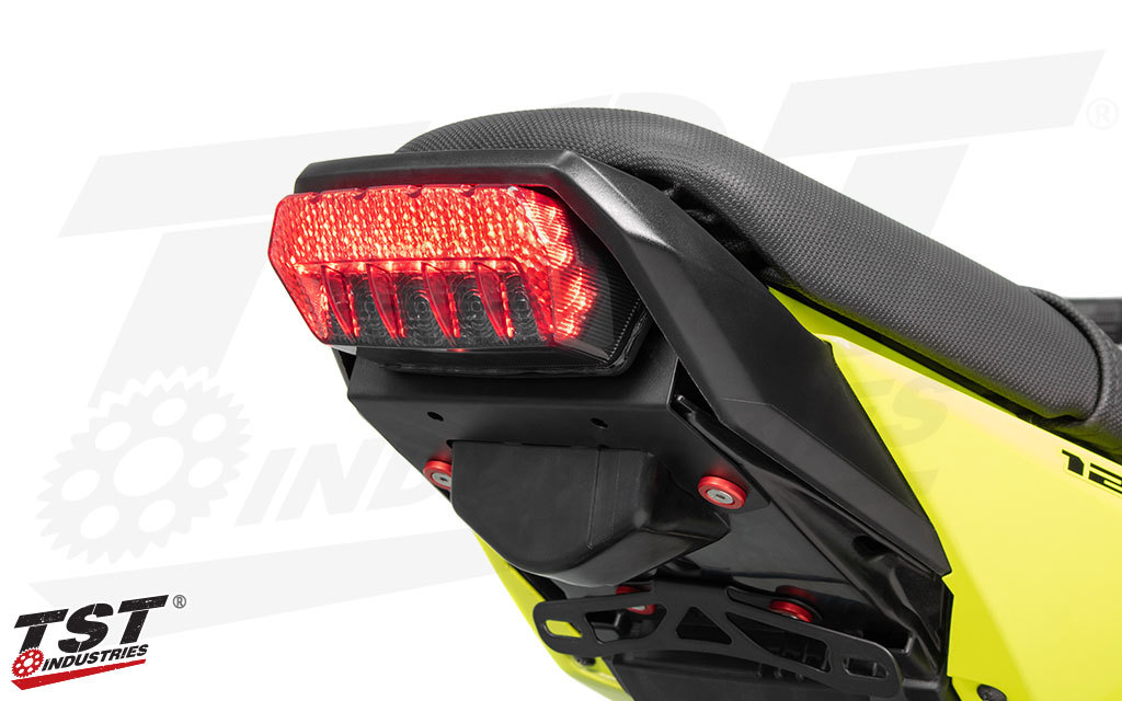 日本未発売 ! TST Industries グロム 13-20 プログラミング機能付 クリア LEDテールライト LEDウィンカー内蔵 JC75 テールランプ GROM拍卖