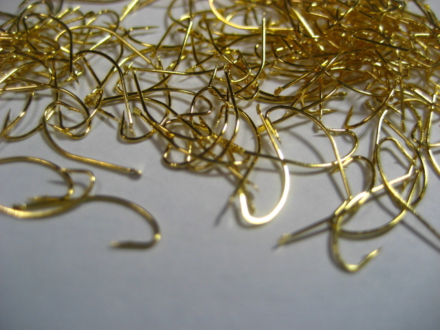 工場直秋田キツネ 3.5号 金 ハーフ150本入り 即決拍卖