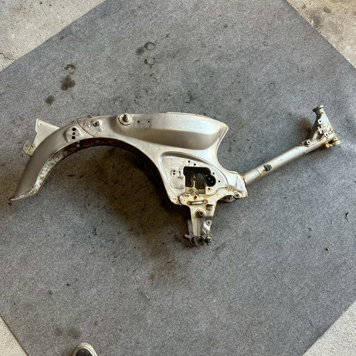 ホンダ リトルカブ フレーム aa01 c50 ベース 検索 スーパーカブ カモメカブ拍卖