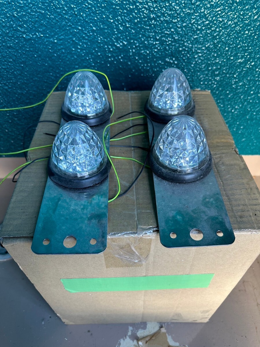 トラック 24v マーカーランプ デコトラ ハコトラ LEDマーカー 仕事車 レトロ 日野 ISUZU UD拍卖