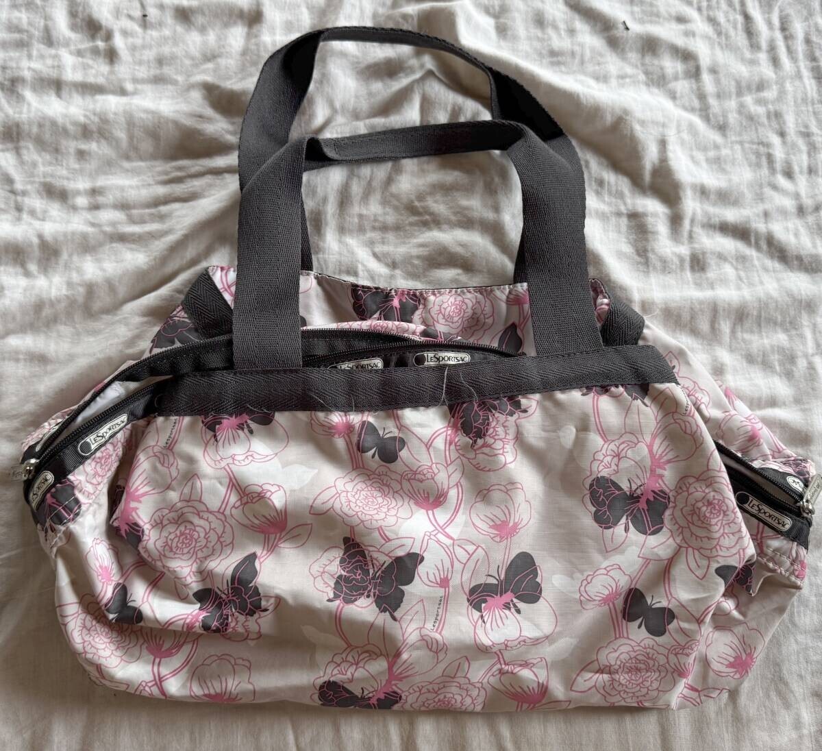 キプリング ハンドバッグ ミニボストン 花柄 蝶柄 カラフル拍卖