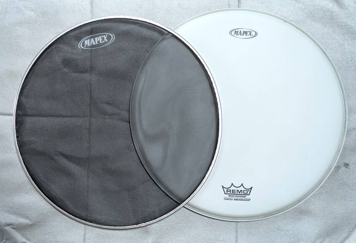 Mapex LogoのREMO社OEMヘッド。14インチコーティングヘッド14インチとメッシュヘッドMH14のセット販売です。即決落札して頂けます。拍卖