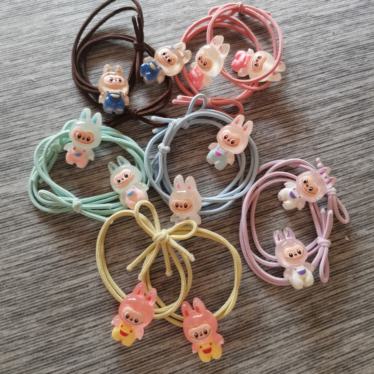 ラブブ ヘアアクセサリー 12個セット ヘアゴム LABUBU アクセサリー 可愛い カラフル拍卖