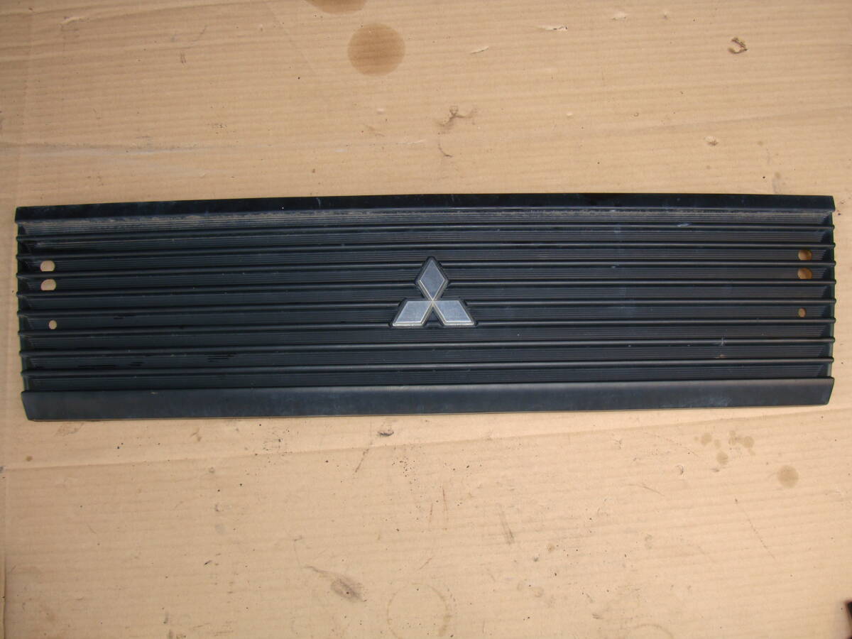 176 ミニキャブ U61V 純正 フロント グリル インボイス対応拍卖