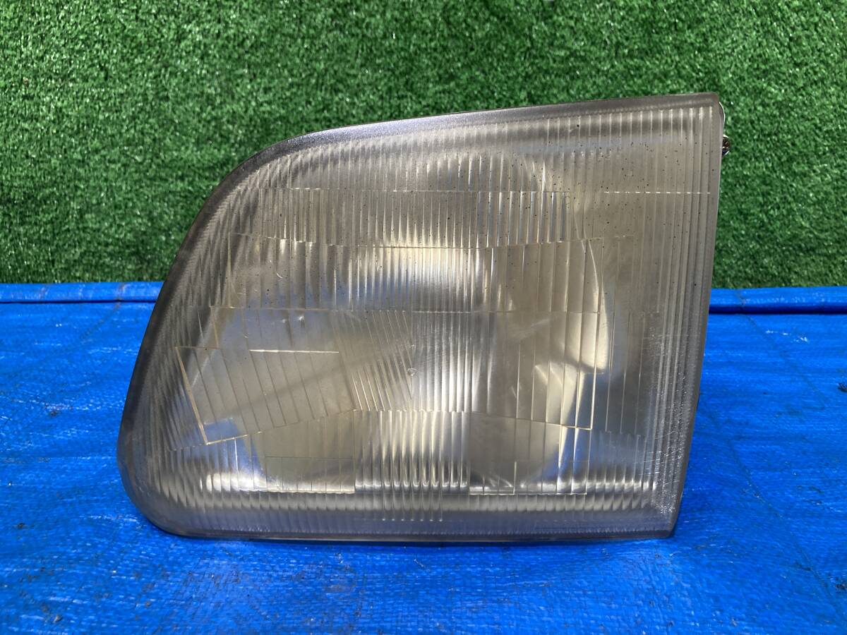 スバル サンバートラック GD-TT2 TT1 左ヘッドライト ヘッドランプ 助手席側 左側 OEW 10001 管25624拍卖