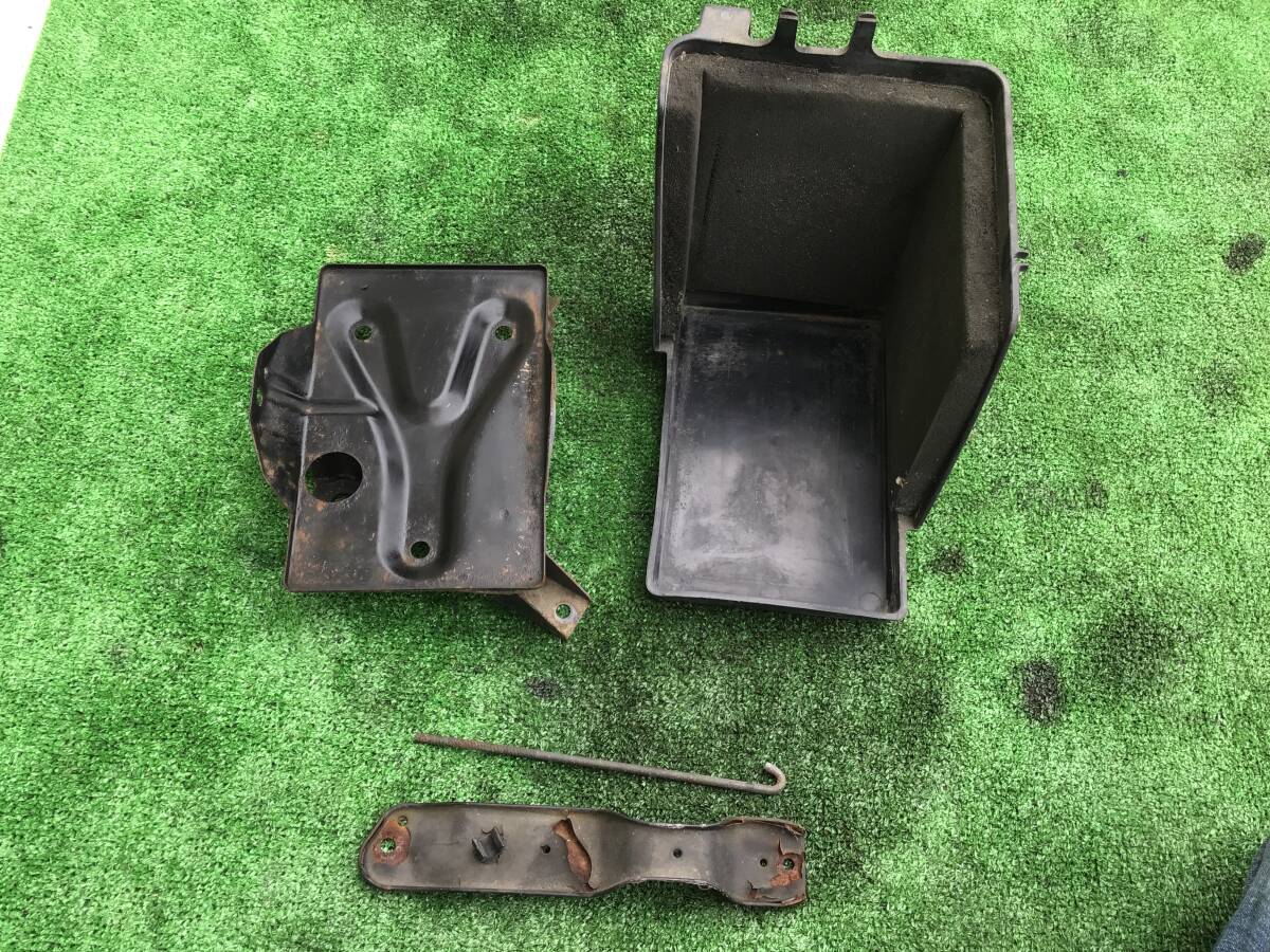 EA11R カプチーノ 5MT F6A (S7) バッテリーステー バッテリーケース ホルダー 拍卖