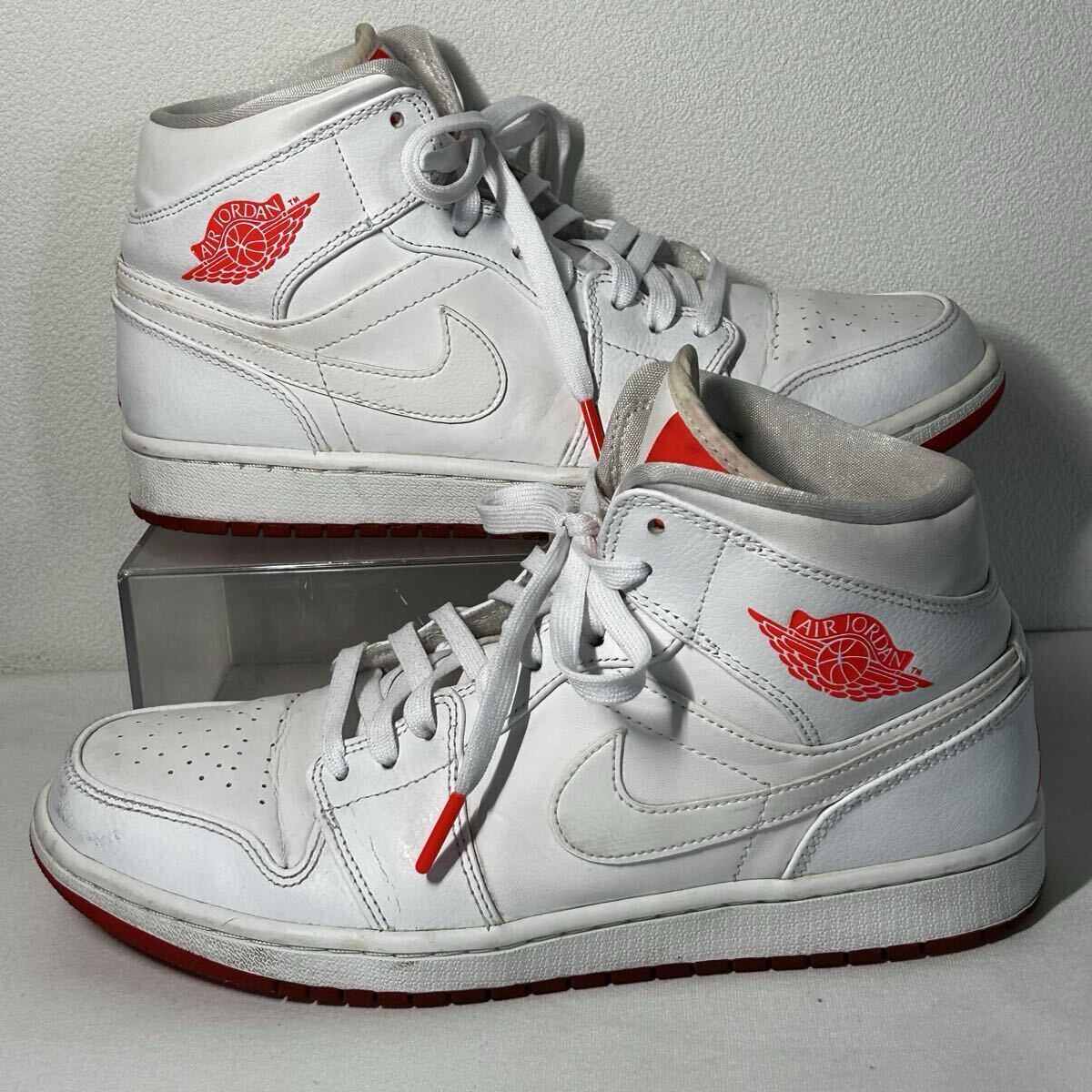 ■激レア■NIKE AIR JORDAN1 MID PREM ナイキ エアジョーダン ミッドプレミアム ホワイトインフラレッド 27㎝ 小栗旬着用拍卖