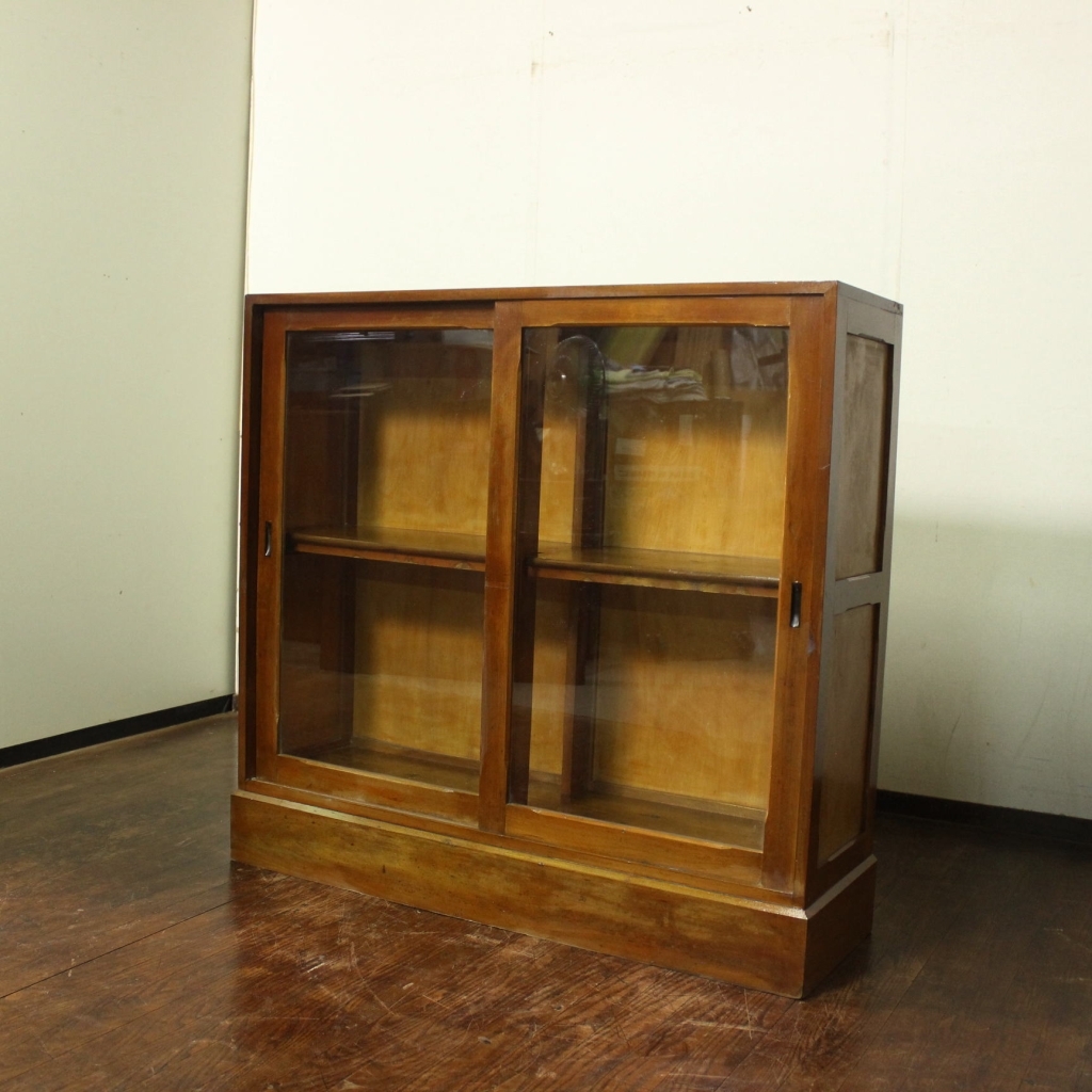 昭和レトロ!古い木製収納棚!戸棚/ガラスケース/食器棚/飾り棚/古家具/古道具/アンティーク/収納棚/店舗什器/ビンテージ/キャビネット拍卖