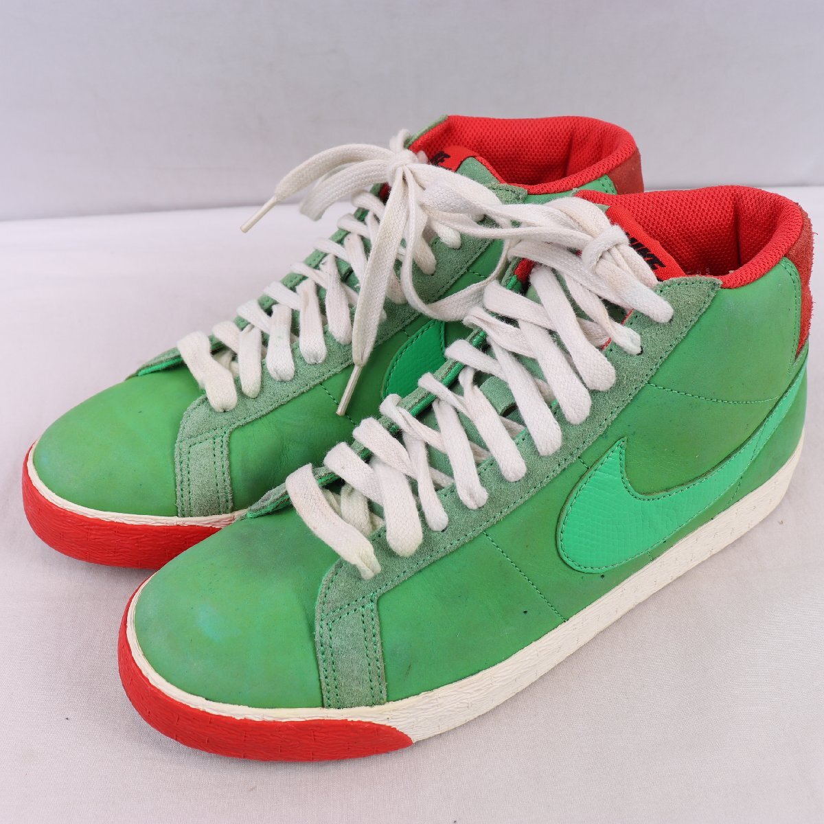 BLAZER PREMIUM SB 27.5cm /NIKE ブレザー プレミアム SB ナイキ 古着 中古 緑 グリーン 赤 白 メンズ スニーカー xx9232拍卖