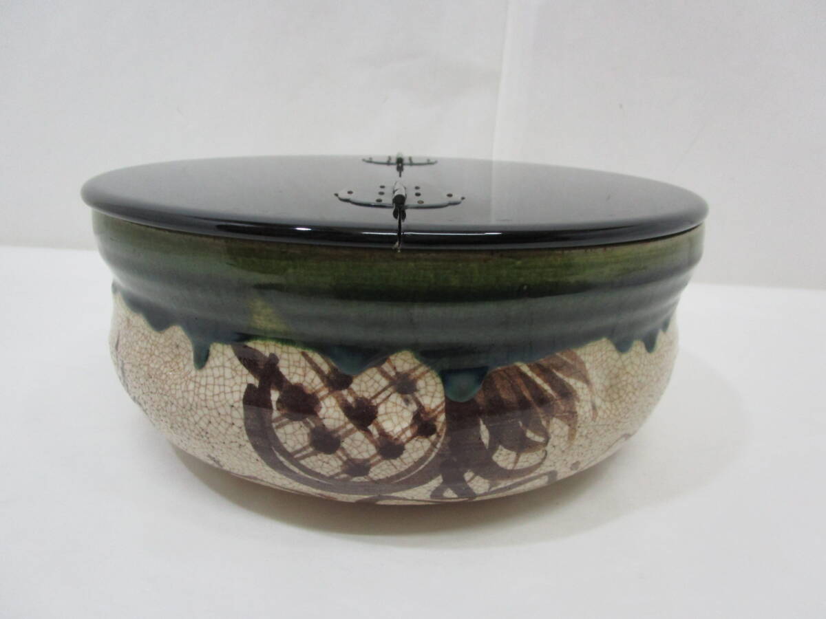 『瀬戸』加藤六兵衛作 織部 平水指 割蓋付 化粧箱拍卖