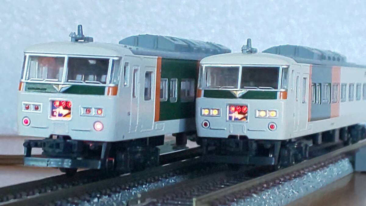 ●中古品● KATO 【10-224】 185系 0番台 「踊り子」 新塗色 8両基本セット JR東日本 田町車両センター 田町色 拍卖