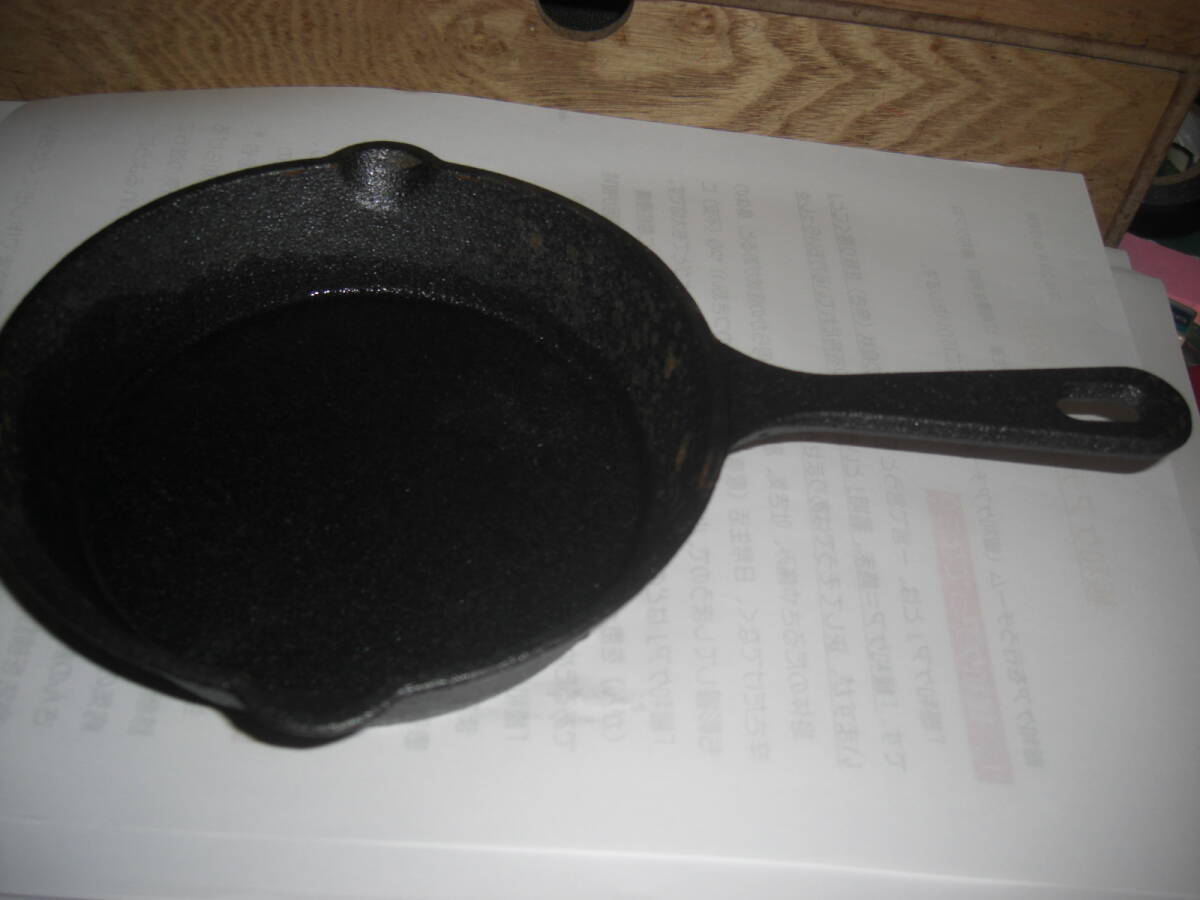 鋳物 フライパン ソロキャンプ スキレット 直径 約 14,5cm 厚み 約3,3cm 山産拍卖